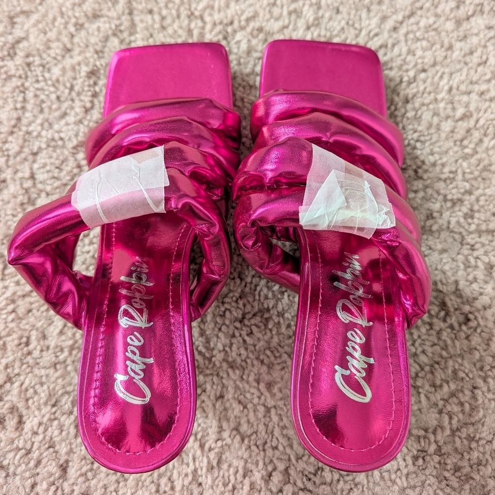 Cape Robbin Fuchsia Pink Carlene Metallic Faux Leather Slip-on Heel Sandals Sz 7 - Picture 9 of 16